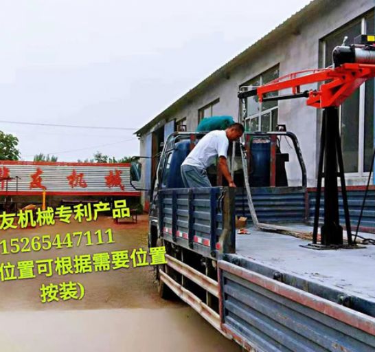點(diǎn)擊查看詳細(xì)信息<br>標(biāo)題：車(chē)載小吊機(jī)  液壓小吊機(jī) 閱讀次數(shù)：3274